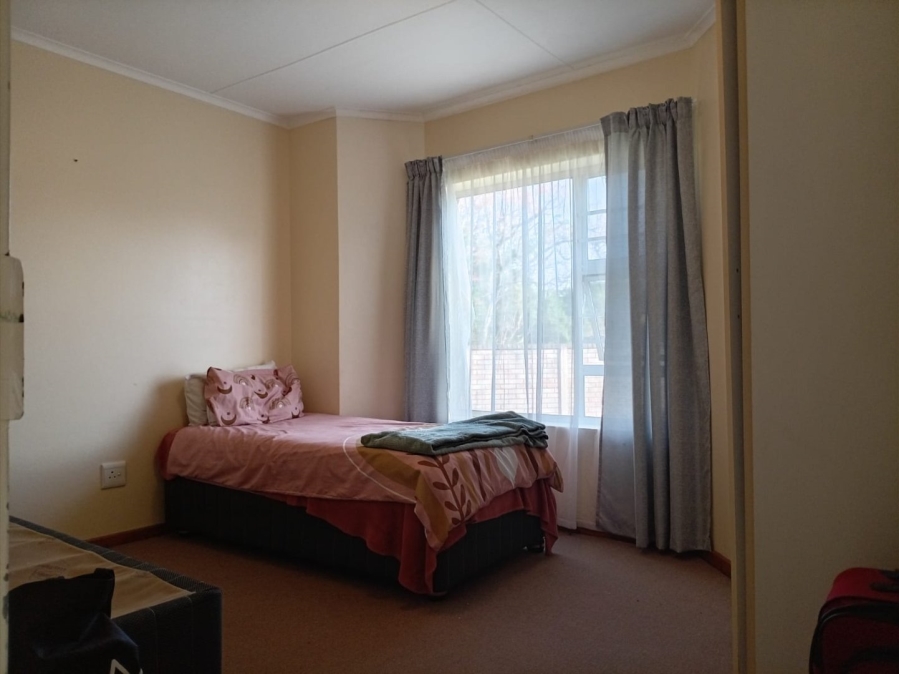 2 Bedroom Property for Sale in Cambridge Eastern Cape
